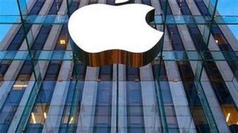 A­p­p­l­e­ ­d­ü­n­y­a­n­ı­n­ ­e­n­ ­b­ü­y­ü­ğ­ü­ ­o­l­m­a­ ­u­n­v­a­n­ı­n­ı­ ­k­o­r­u­d­u­